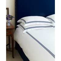 Read Bonsoir of London Reviews